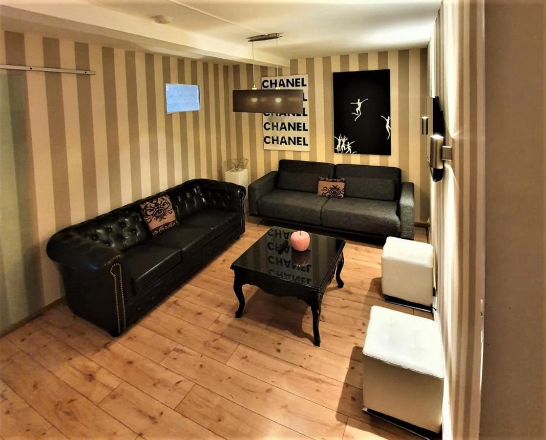 Design Apartment Barcelonanights Freiburg im Breisgau Ngoại thất bức ảnh
